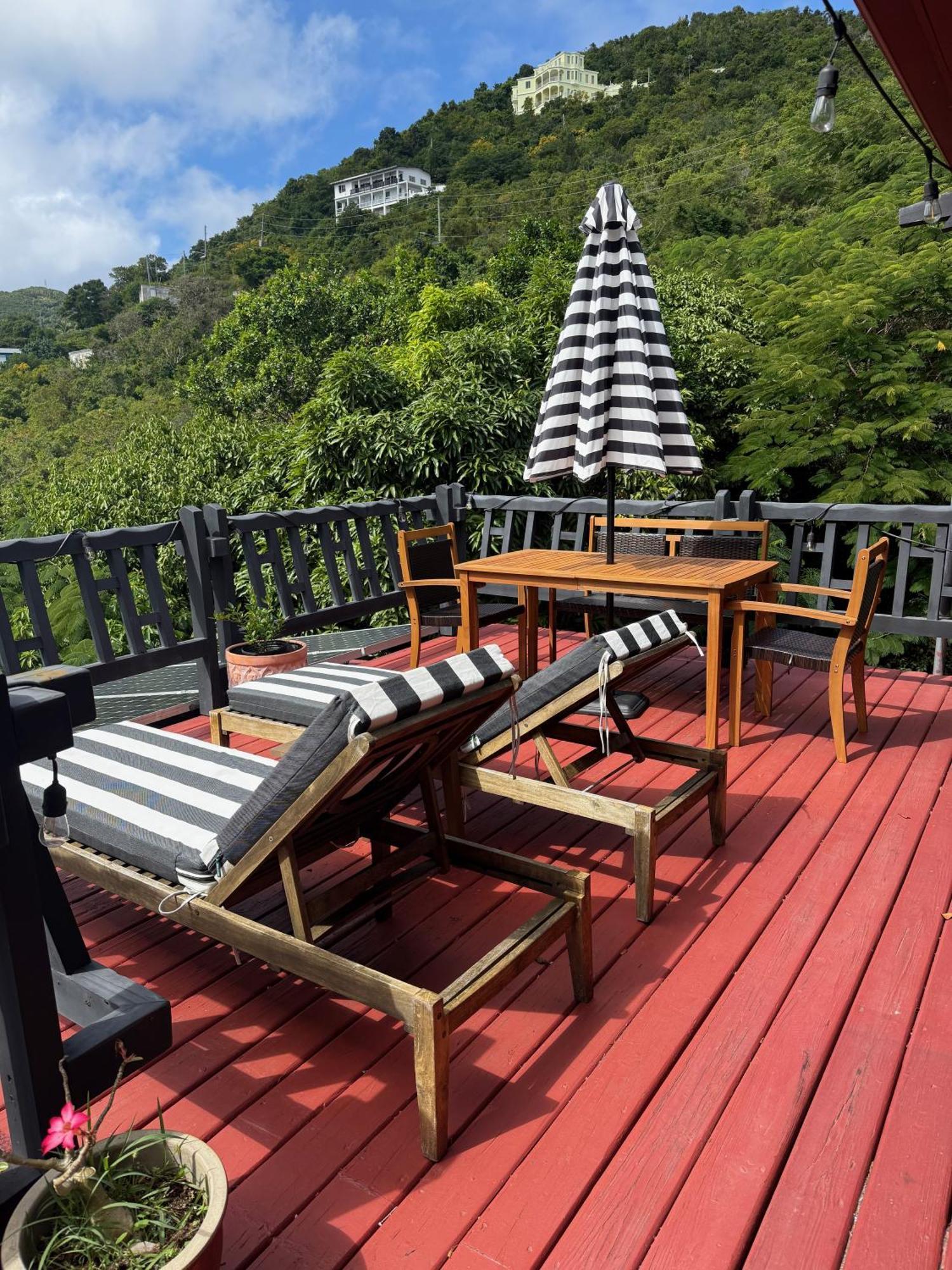 Mid-Century: Caribbean Style Apartment Contant  Ngoại thất bức ảnh